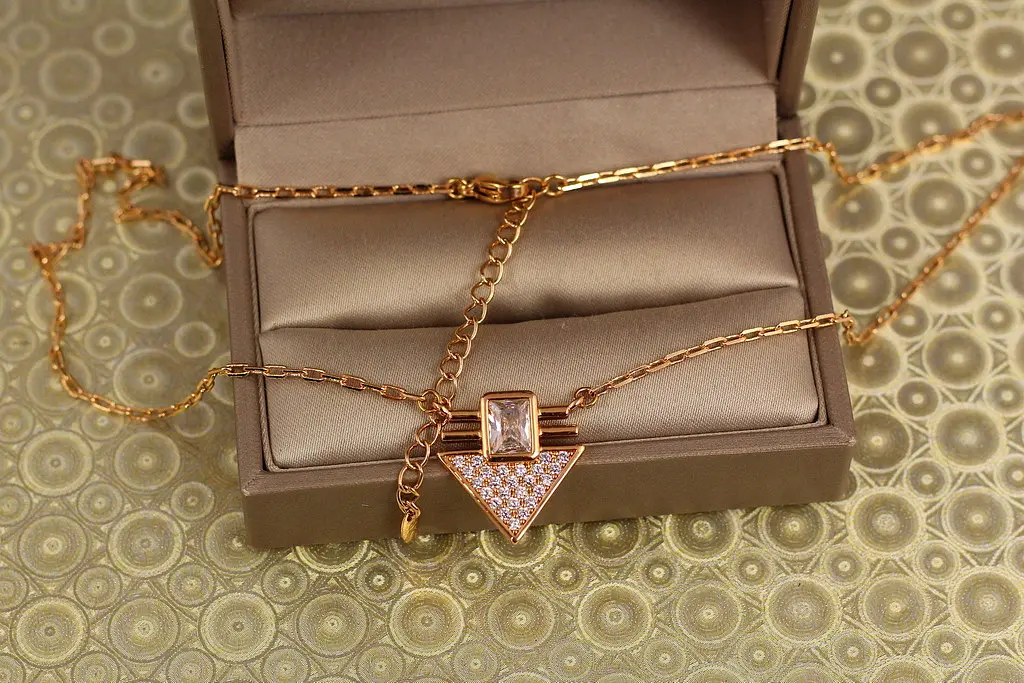 Набір Xuping Jewelry Трикутник стилю 43 см добір 5 см золотистий