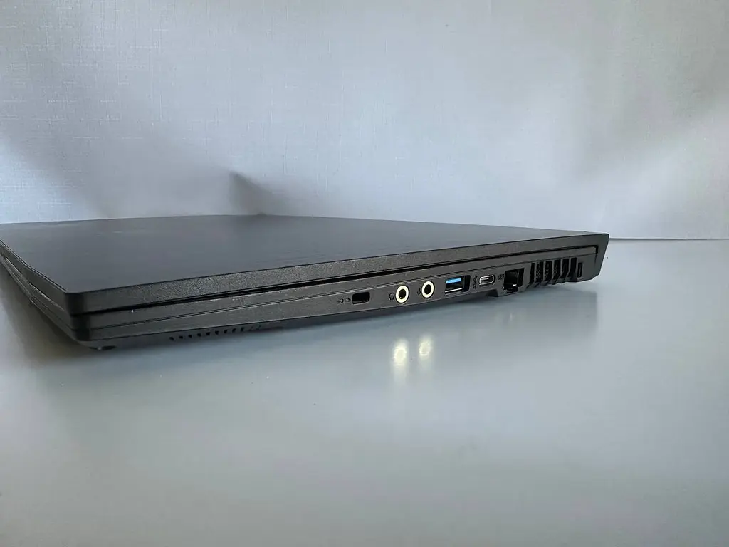 Игровой ноутбук MSI GF75 Thin 17.3" (i7-9750H / 16GB / SSD 256GB / GTX 1050 Ti 4GB)   - фото 12