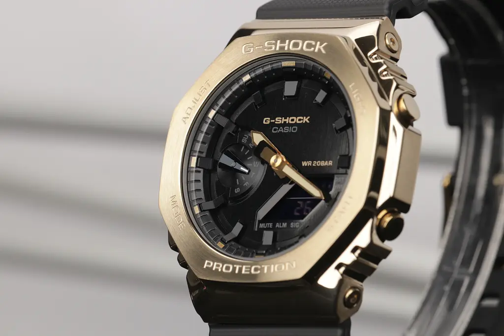 Годинник Casio G-Shock GM-2100G-1A9ER - фото 4