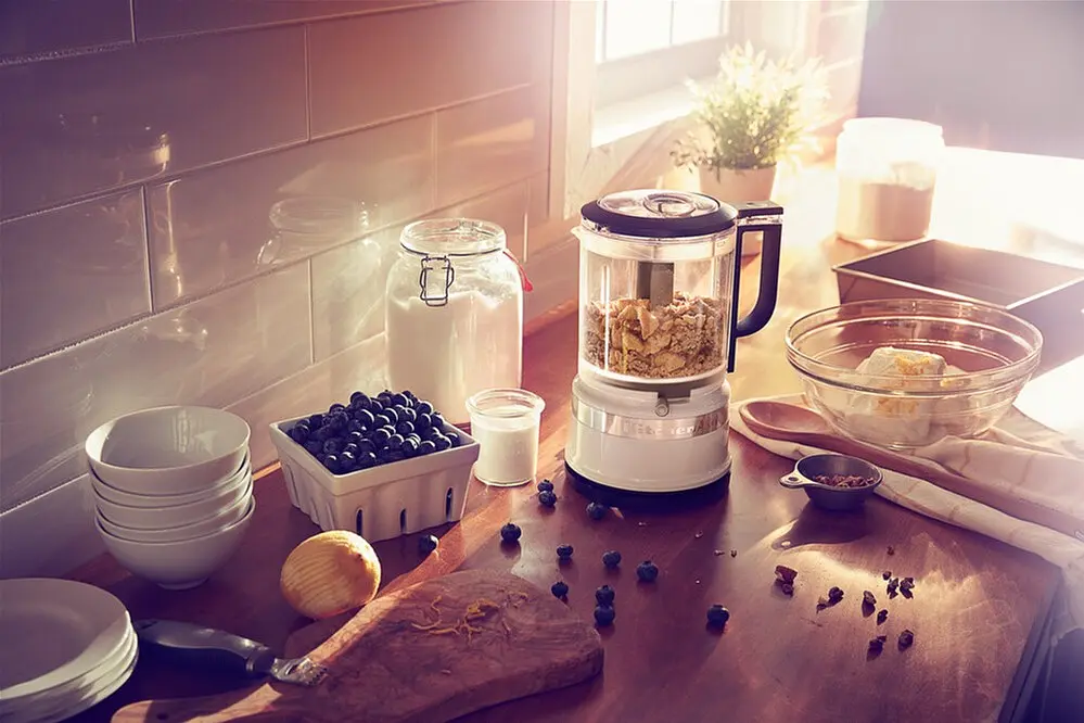 Кухонний мінікомбайн KitchenAid 5KFC0516EAC 1.2 л кремовий - фото 6