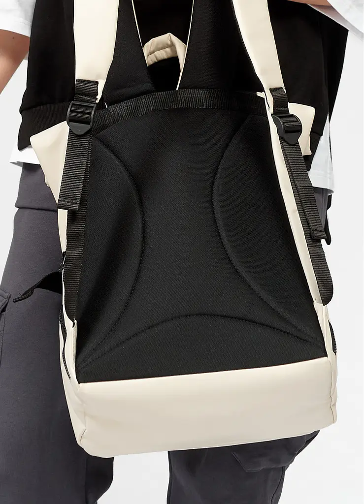 Рюкзак Sambag унисекс RollTop LTT бежевый 43 х 31 х 14 см (24238011) - фото 8