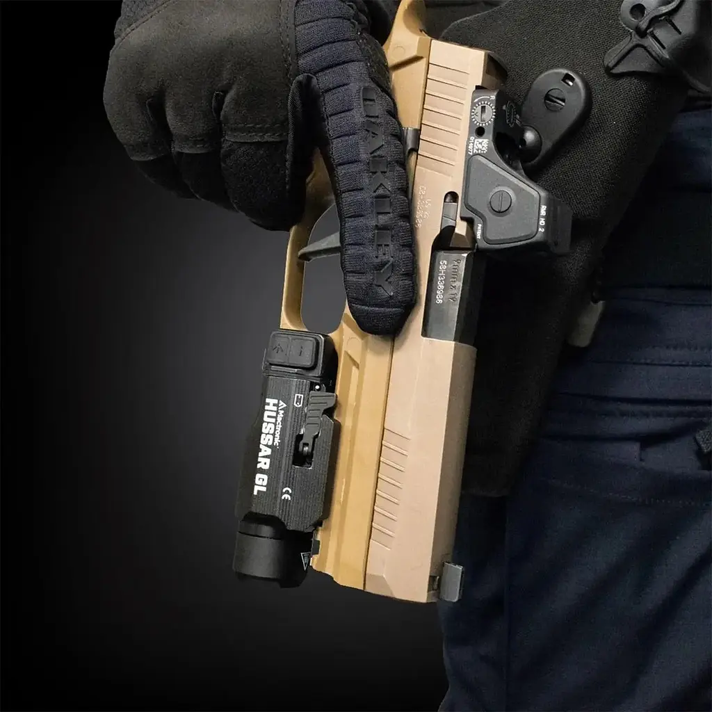 Фонарь подствольный тактический Mactronic Hussar GL 900 лм 220 м Cree XP-L зеленый лазер 532 нм Picatinny Glock CR123A RCR123A IPX - фото 7