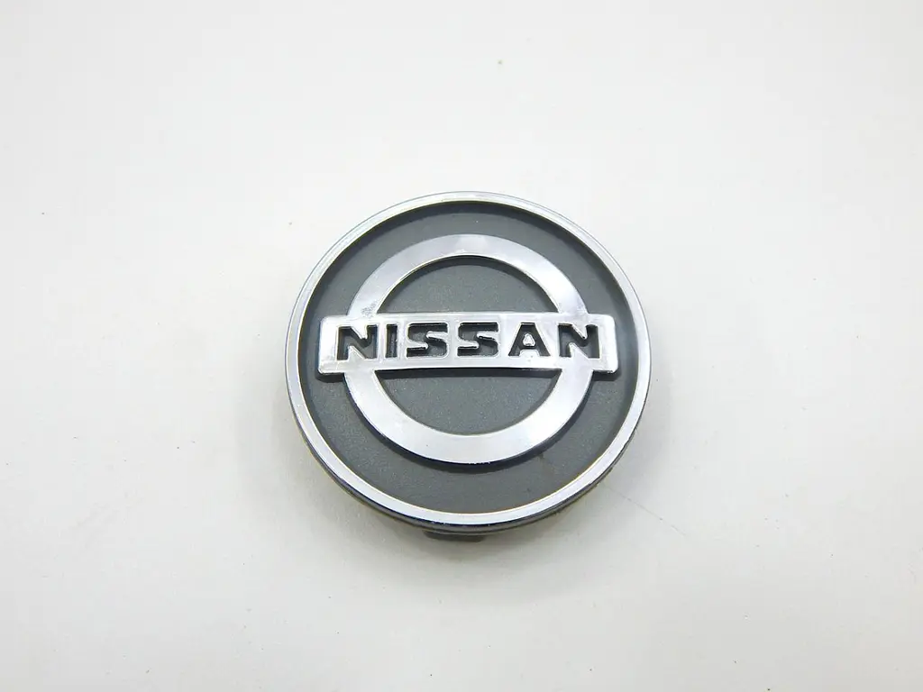 Емблеми коліс Nissan (Сірі + Хром) 59 мм (4 шт) - фото 3