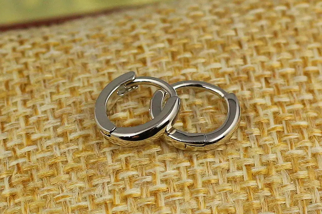 Серьги кольца Xuping Jewelry гладкие 10 мм серебристые - фото 2