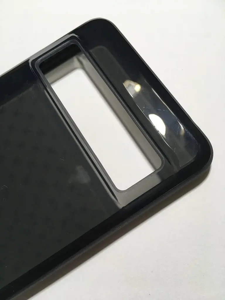 Оригінальний протиударний чохол Tech21 Evo Check для Google Pixel 7 Pro Smokey Black (T21-9550) - фото 9