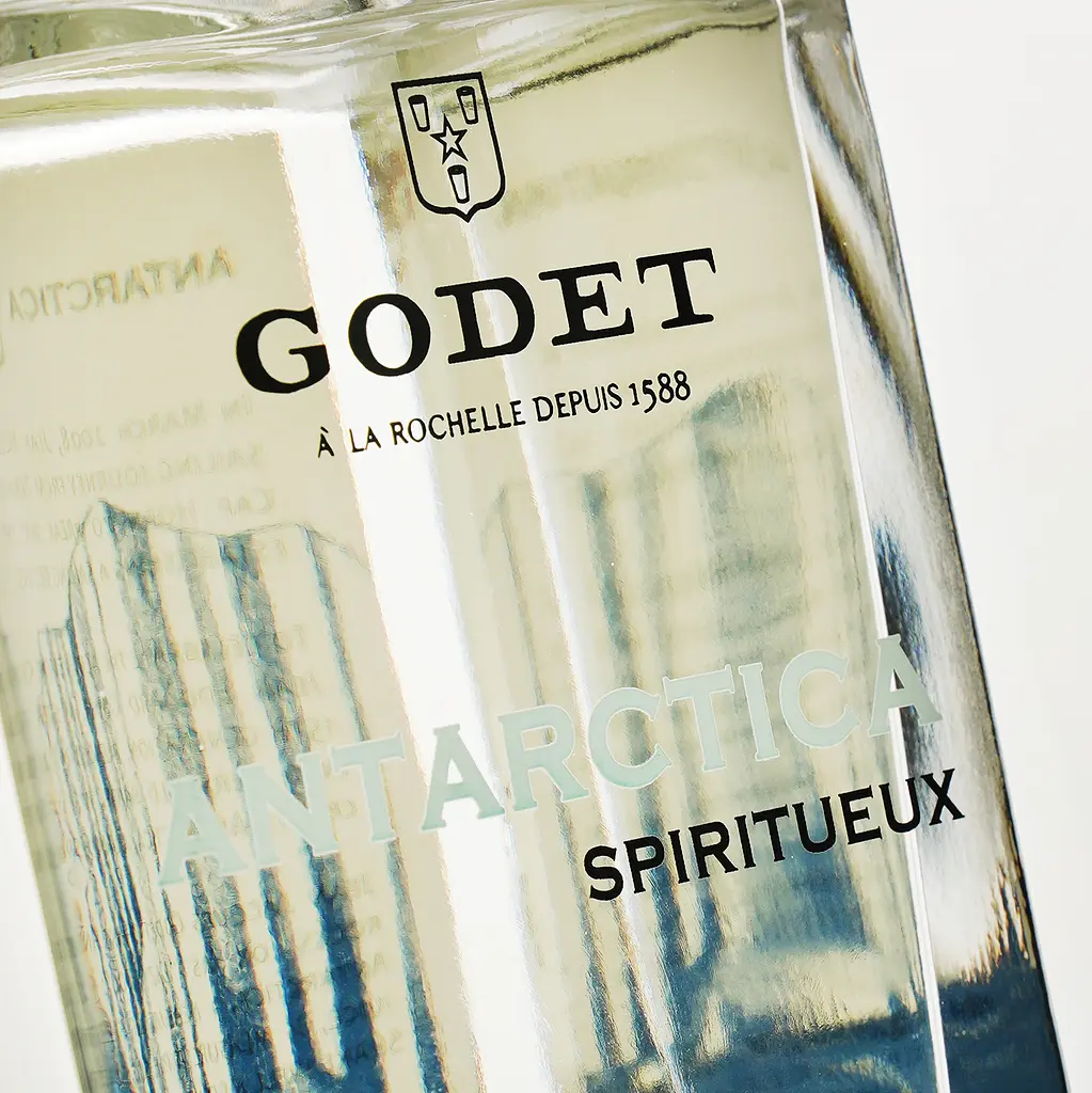 Коньяк Antarctica Godet Icy White, 40%, 0,5 л, в подарочной упаковке с бокалом - фото 7