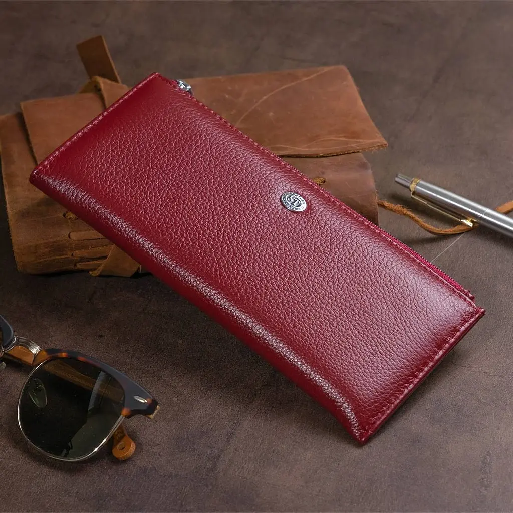 Горизонтальний тонкий гаманець зі шкіри жіночий ST Leather 19326 бордовий - фото 9