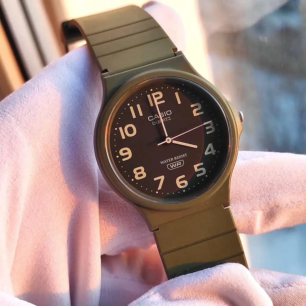 Годинник Casio MQ-24UC-3B - фото 8