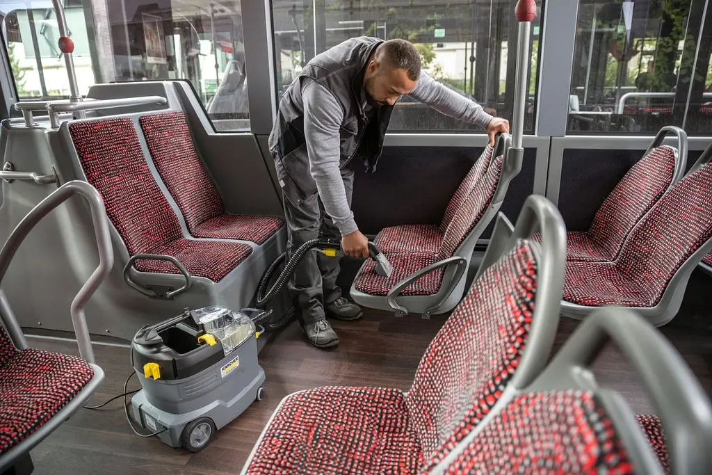 Моющий пылесос Karcher Puzzi 8/1 (1.100-240.0) [85864] - фото 7