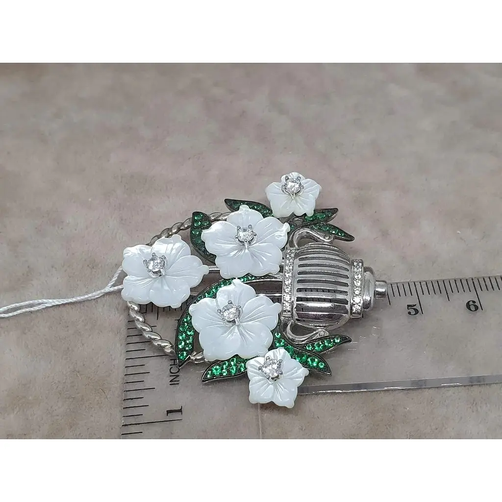 Срібна брошка Tango з перламутром і фіанітами. 660150С Б - фото 5