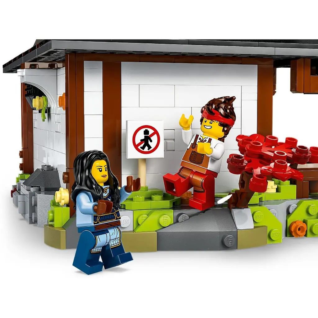 Конструктор LEGO Ninjago Ковальня Четыре оружия 15-я годовщина 1259 деталей (71858) - фото 7
