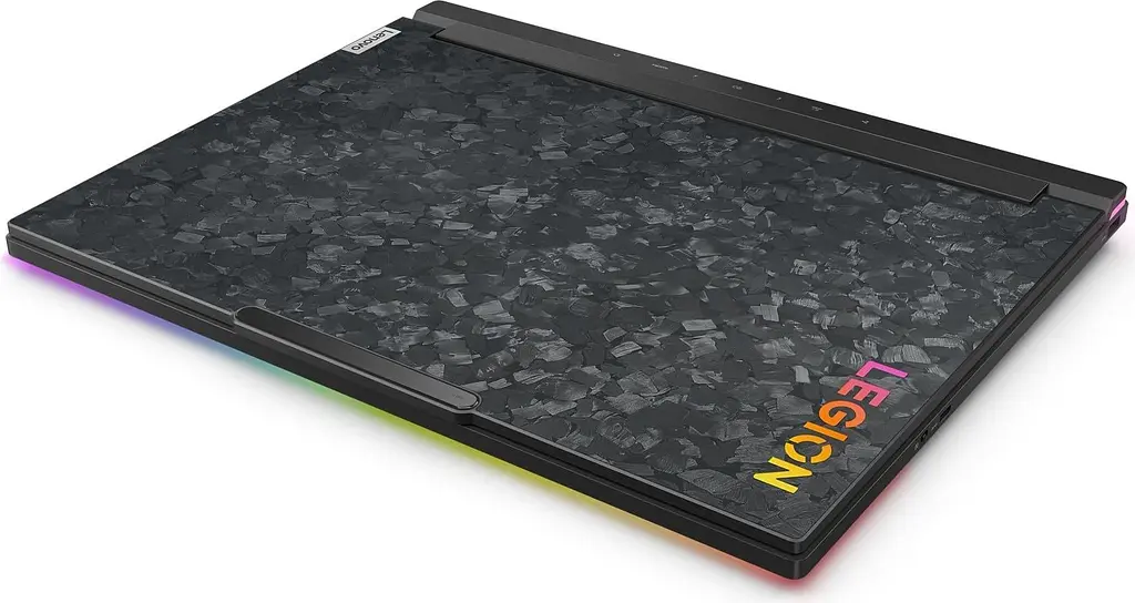 Ноутбук Lenovo 18 Legion 9 18IAX10 3840x2400 IPS/Intel U9-275HX/32GB/1TB/RTX 5080/W11H/Eclipse Black (83EY000WUS *) - фото 9