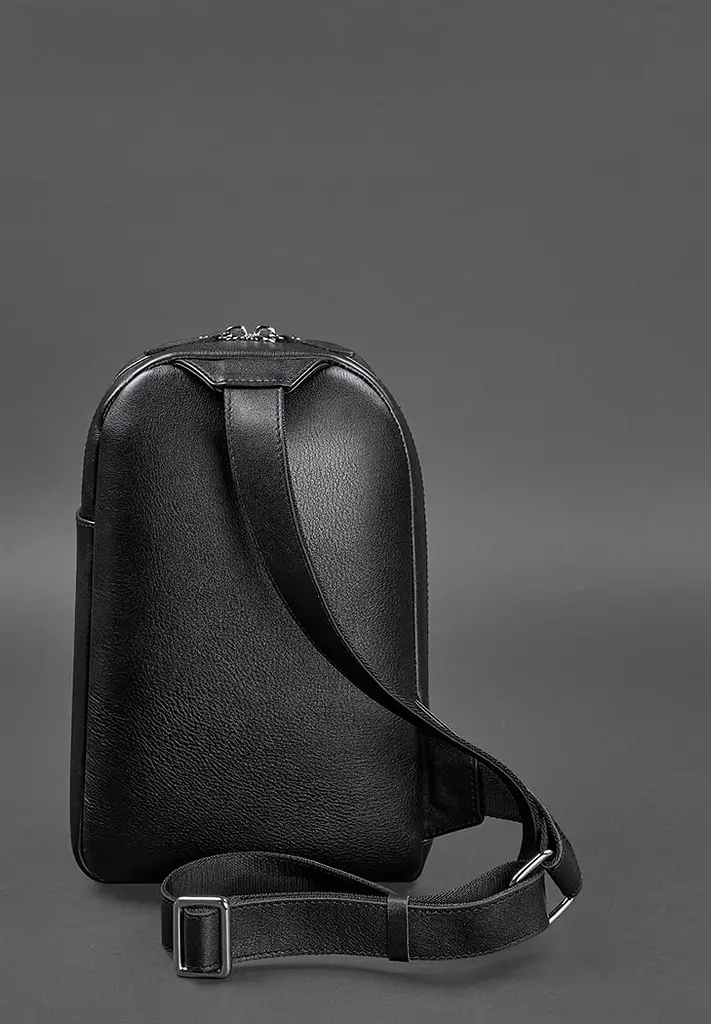 Черный кожаный мужской рюкзак на одно плечо Chest Bag - фото 5