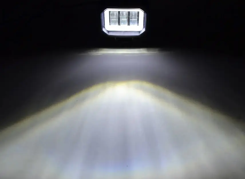 Світлодіодна додаткова LED фара квадратна 95x73x60 mm / дальнє світло / Лінза з ДХО / 20W / 10-30V / 1 шт. - фото 3