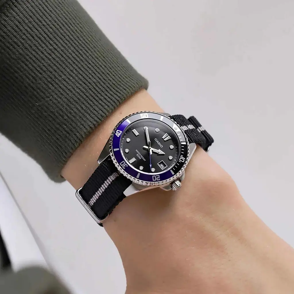 Годинник Casio MDV-10C-1A2VEF - фото 3