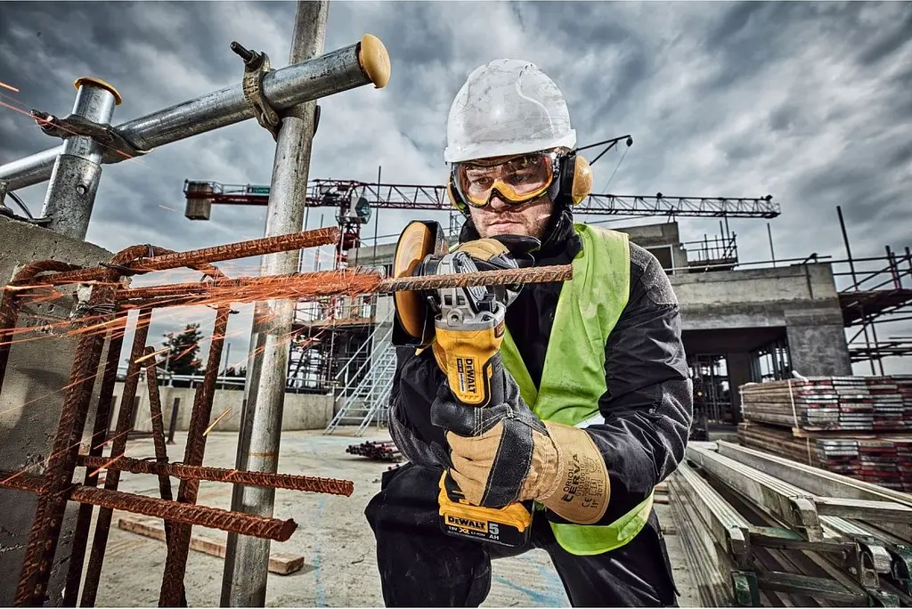 Кутова шліфмашина DeWalt DCG406N-XJ [93649] - фото 4