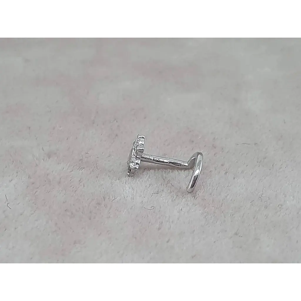 Золотая серьга-пирсинг Астор в нос Цветок с бриллиантами. 1122434Р_Б - фото 3