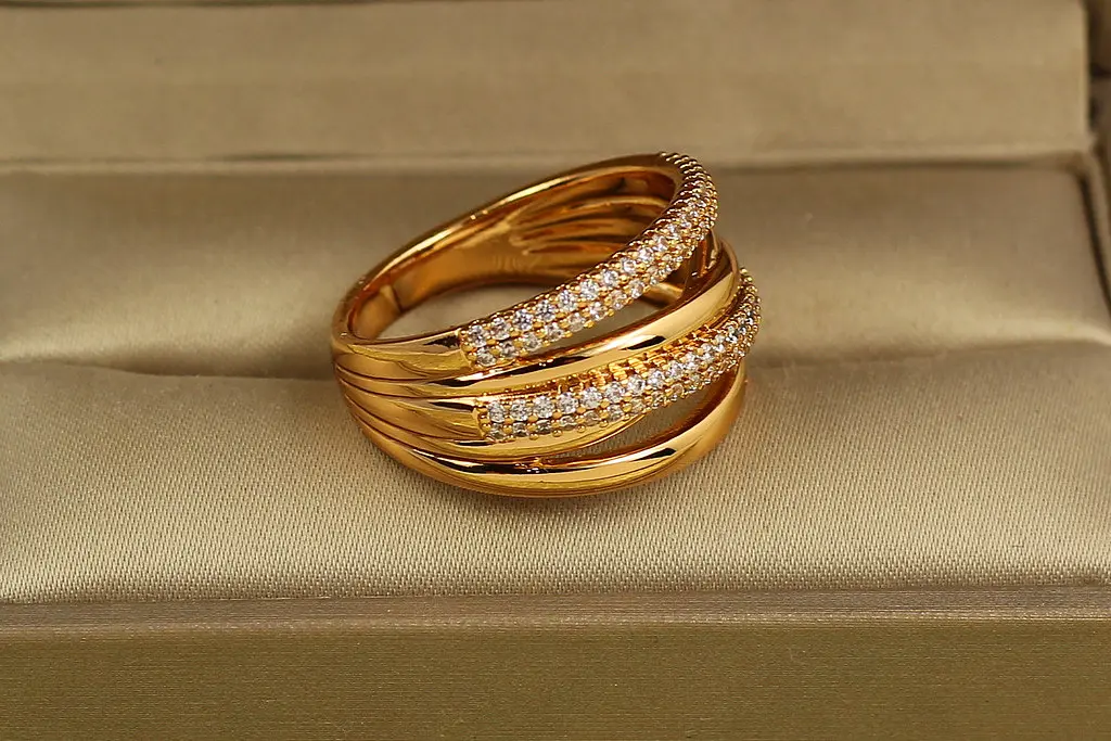 Кільце Xuping Jewelry В'язка р 20 золотисте - фото 2