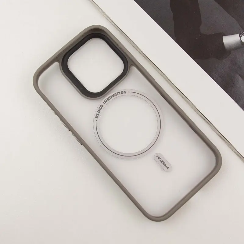 TPU+PC чохол Blueo Skin Friendly Frosted with MagSafe для Apple iPhone 15 Pro (6.1) Сірий / Grey - фото 4