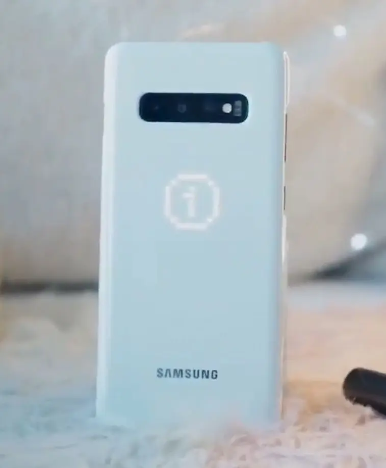 Чохол протиударний LED Cover EF-KG973 для Samsung Galaxy S10 (6.1") White - фото 3