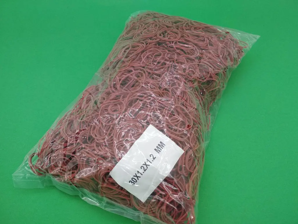 Банківські гумки, Plast, №30, червоні, 1,2 мм, діаметр 30 мм, 1 кг, для фіксації банкнот - фото 2