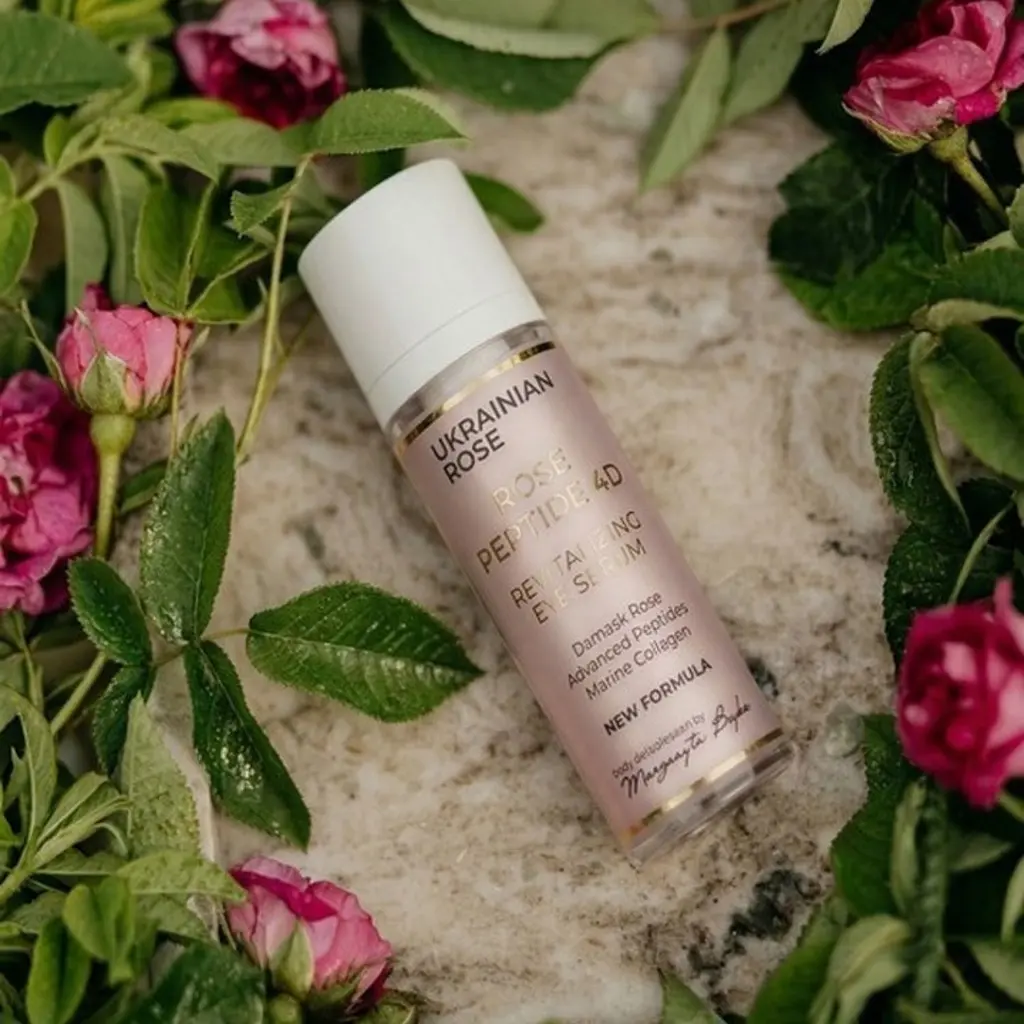 Крем-сироватка для шкіри навколо очей з посиленою дією 4-D ефект Rose Peptide 4D Ukrainian Rose 30 мл - фото 2