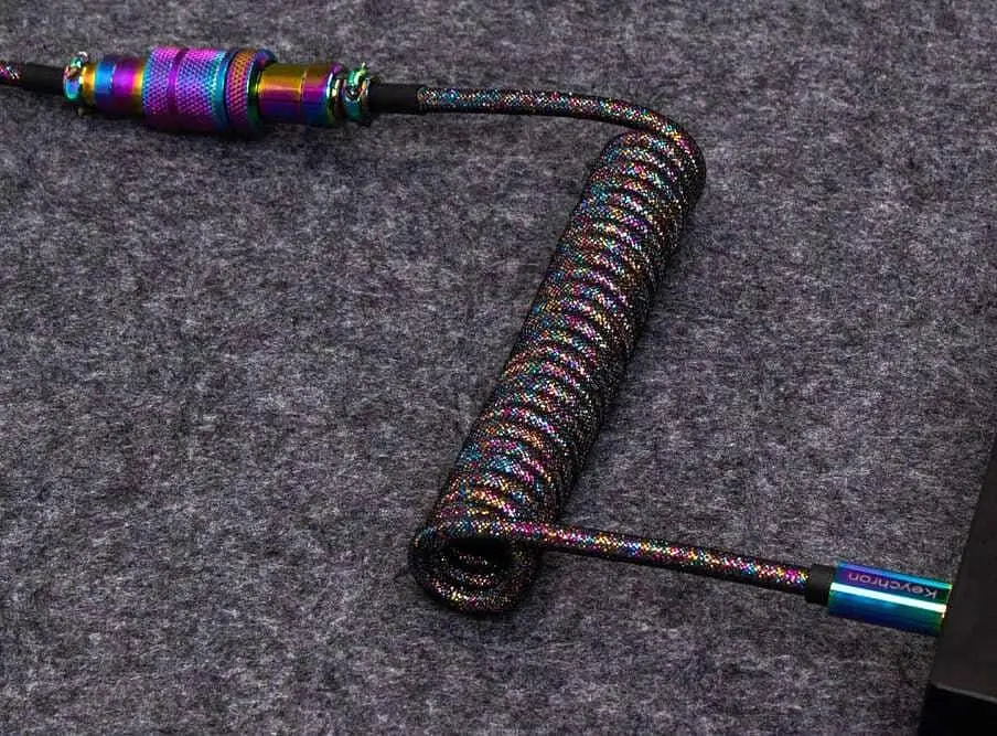 Кабель Keychron Type-A/Type-C Premium Coiled Aviator Cable-Straight Rainbow Palted black (CAB5_KEYCHRON) - фото 2