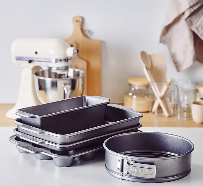 Набір форм для випічки KitchenAid Bakeware CC006101-001 5 сірий предметів - фото 2