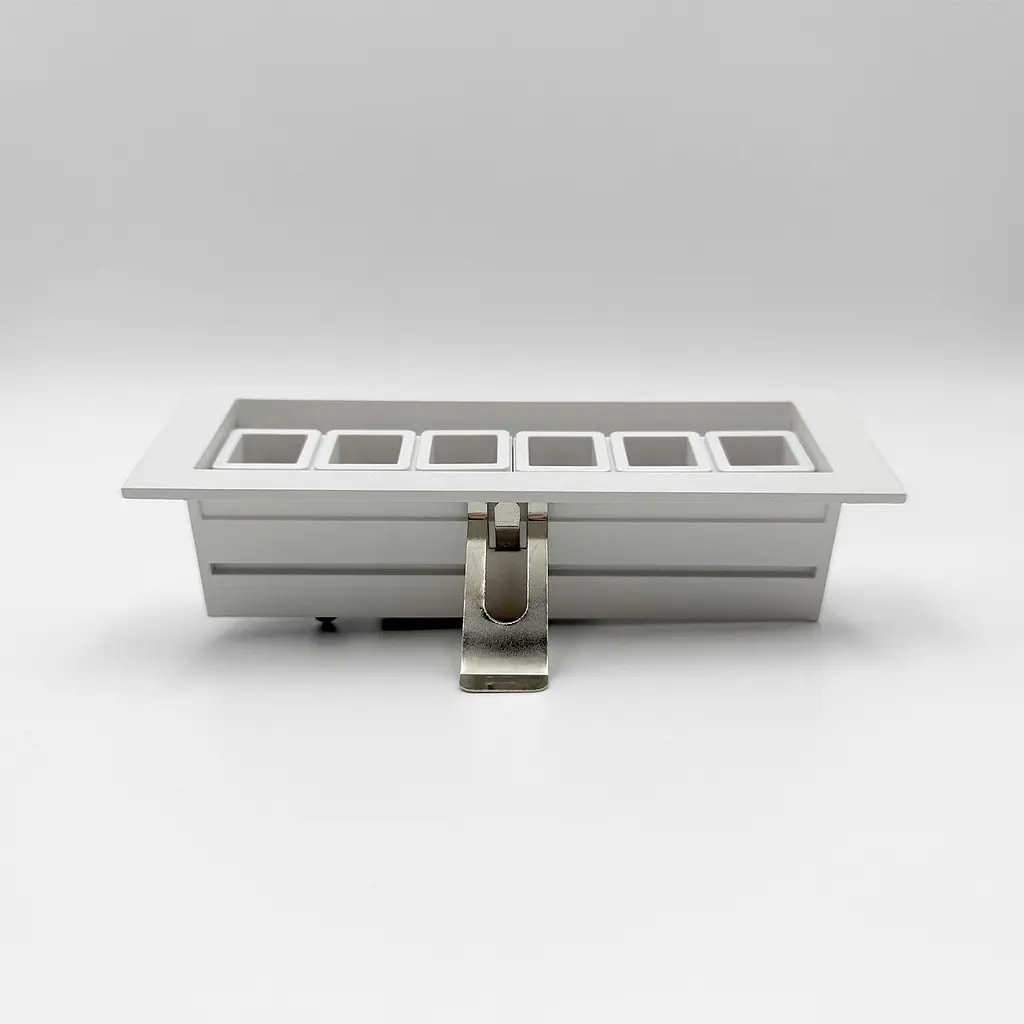 Вбудований світильник Skarlat RSL74165 6×2W WH+GD 3000K - фото 4