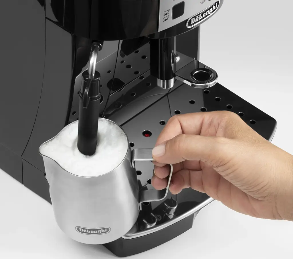 Кавомашина автоматична Delonghi Magnifica S ECAM 22.112.B Black UA - фото 6