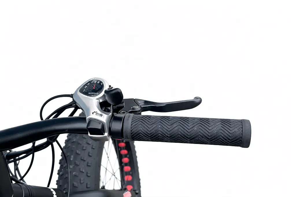 Электровелосипед Hammer Fatbike 26" (1000W 48V 21Ah) Черно-красный - фото 5