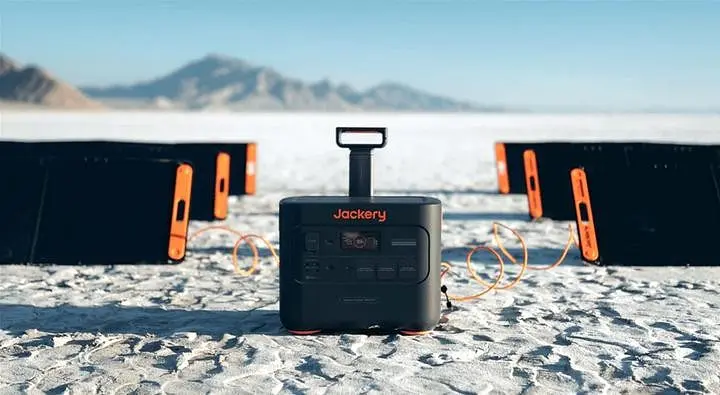 Зарядна станция портативная Jackery Explorer 3000 Pro (70-3000-EUOR01) - фото 4