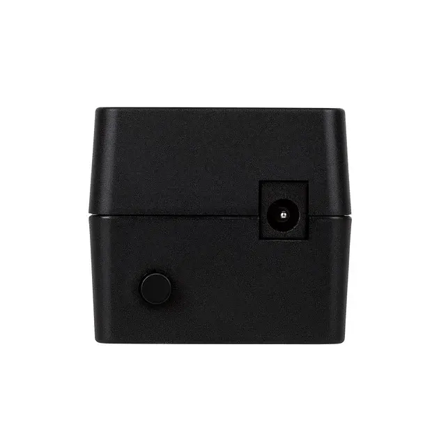 ДБЖ Ergo UPS-A01-8 DC 12V 8800mAh black UA - фото 4