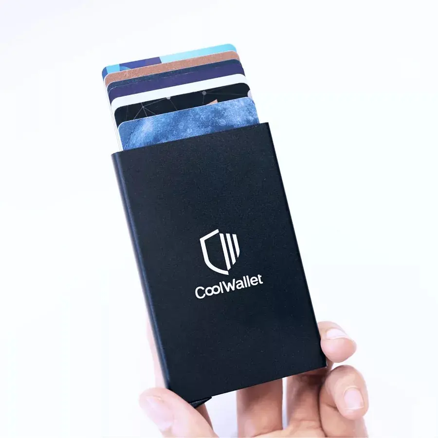 Картхолдер CoolWallet с защитой RFID черный - фото 2