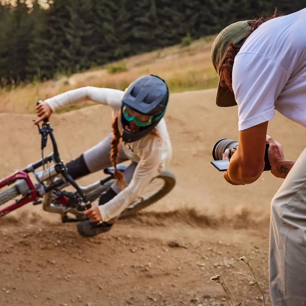 Бездзеркальний фотоапарат Canon EOS R6 Mark II Kit RF 24-105mm f/4L IS USM (5666C029) UA [121446] - фото 14