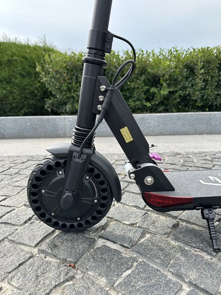 Электросамокат KUGOO S3 PRO JILONG 8.8Ah черный (сумка-чехол в подарок) - фото 8