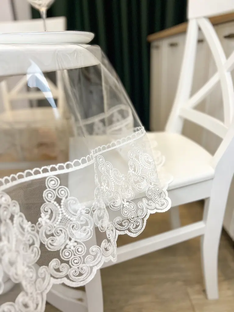 Силиконовая скатерть с молочным кружевом Петек 15 см 100х100 см - фото 4