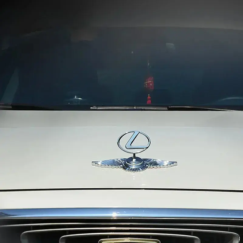 Емблема приціл LEXUS орлині крила (металева LUXE версія) відкритий тип ХРОМ 150г (на скотчі) - фото 2