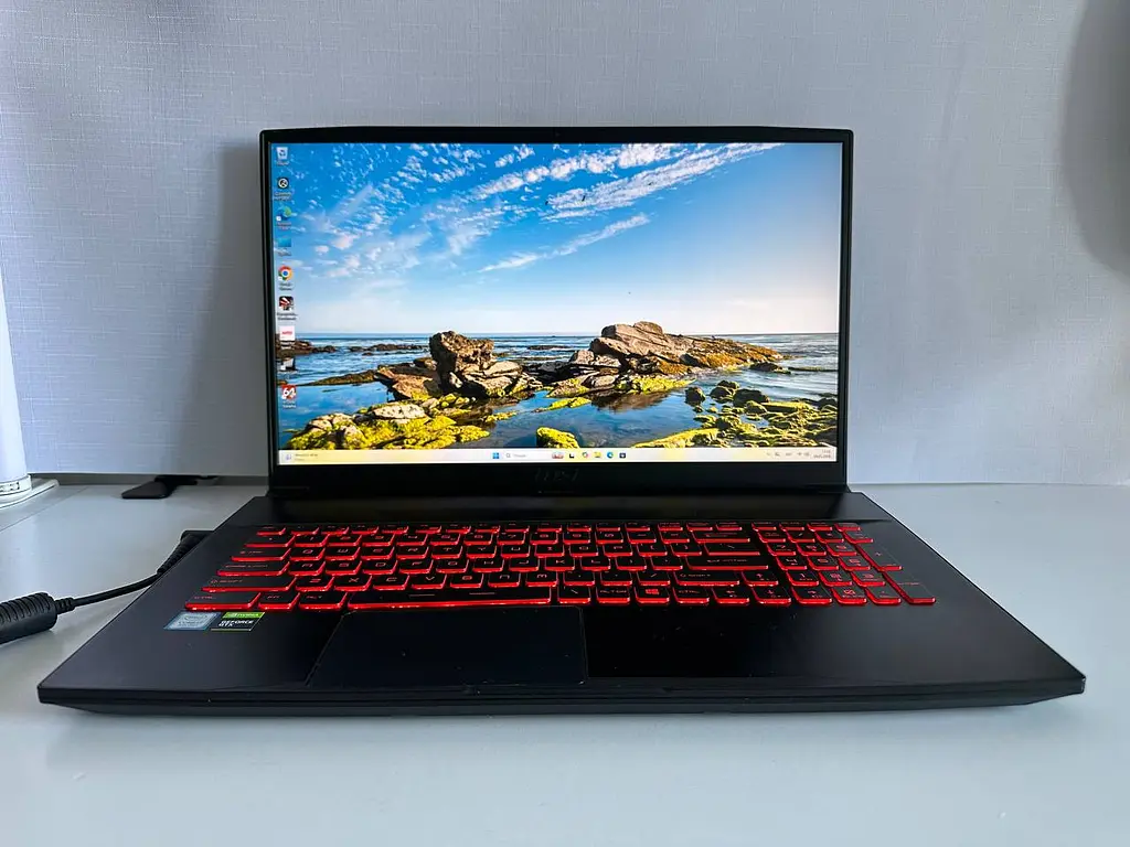 Игровой ноутбук MSI GF75 Thin 17.3" (i7-9750H / 16GB / SSD 256GB / GTX 1050 Ti 4GB)   - фото 2