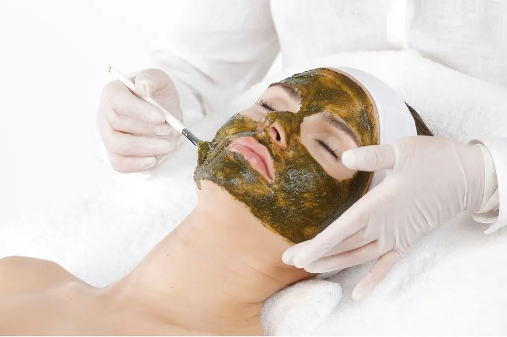 Пілінг для обличчя Christina BioPhyto 4А Herbal Peel 250 мл - фото 4