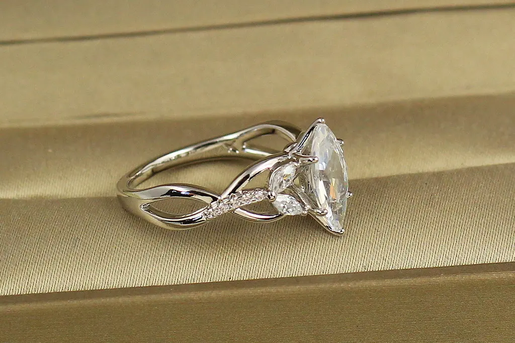 Кільце Xuping Jewelry Маркіза р 16 сріблясте - фото 2