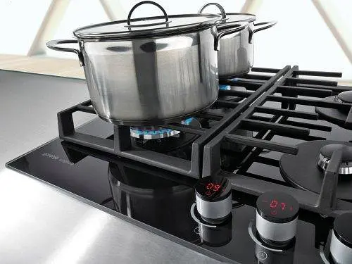Варильна поверхня газова Gorenje GKTW642SYB - фото 3