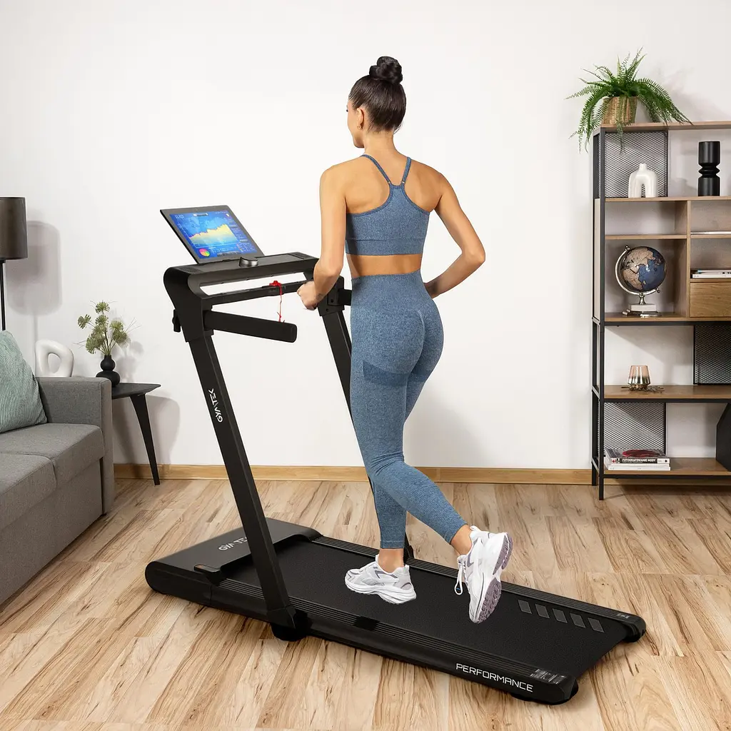 Бігова доріжка Gymtek XT700 - фото 3