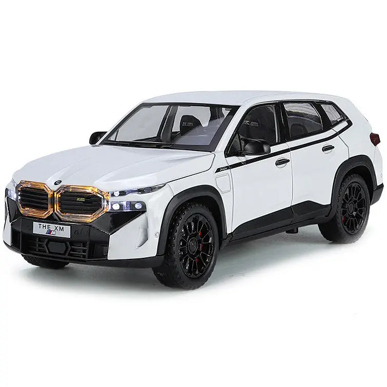 Інерційна модель BMW XM 1:24 металева машинка зі світлом, звуком та деталізованим салоном - фото 2