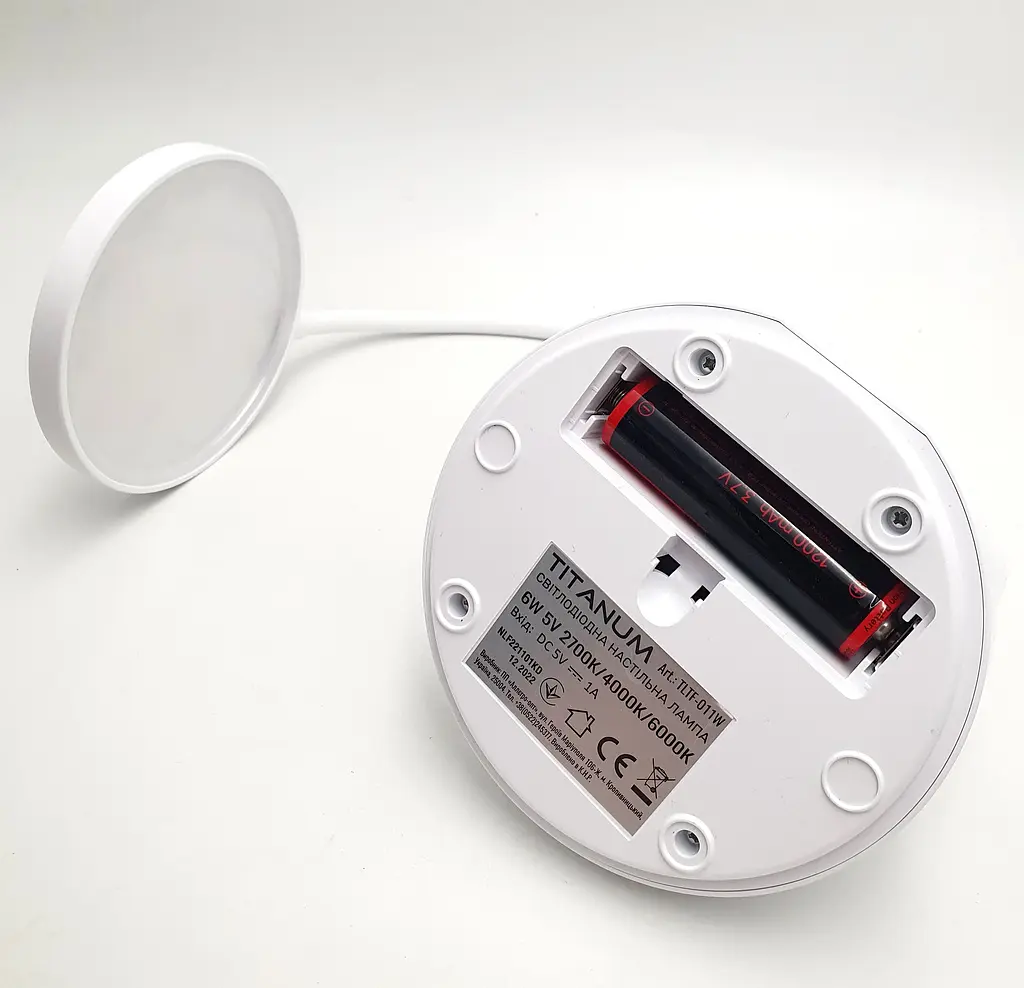Настільна LED-лампа 40 см сенсорна світлодіодна 6 W акумуляторна (знімний 18650 1200 mAh) 2700–6000 K TITANUM 011 W - фото 15