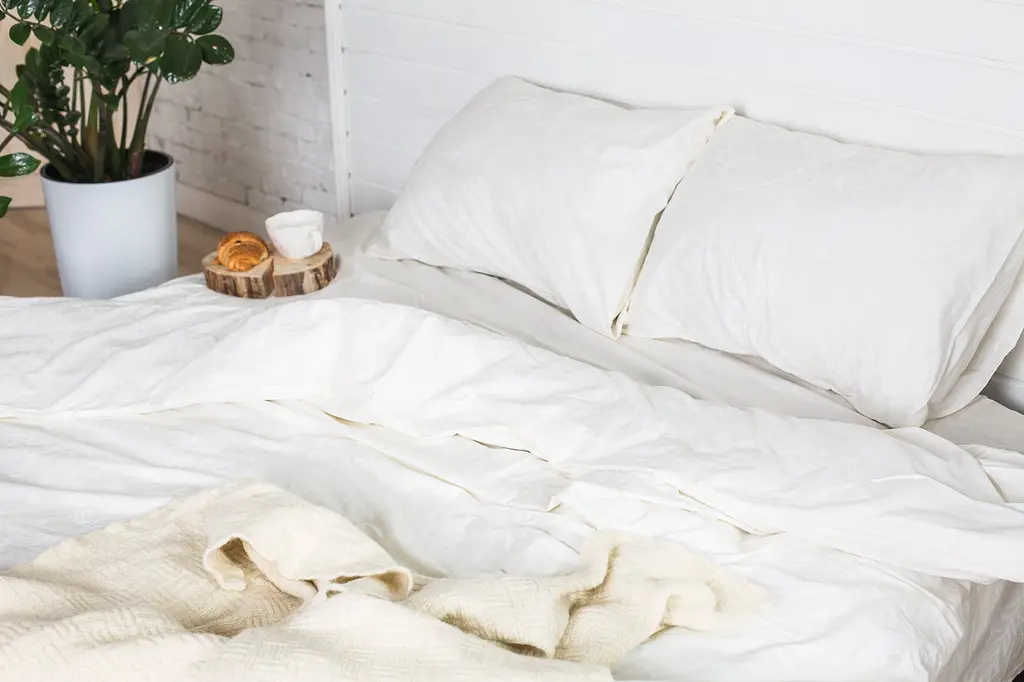 Комплект постільної білизни Ecotton полуторний 150х215 см білий із орнаментом (20-0709White) (19580) - фото 3