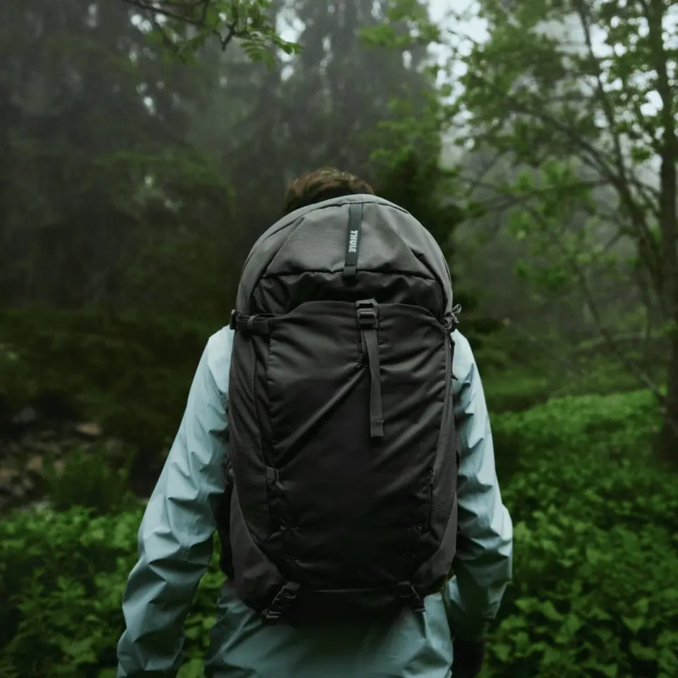 Рюкзак Thule Topio 30L Men Backpacking Pack TTOM-130 чорний (7121905) - фото 5