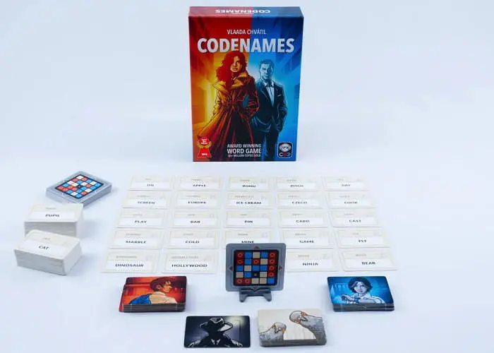 Настольная игра Feelindigo Кодовые имена: игра слов 2025 (Codenames) (укр.) - фото 5