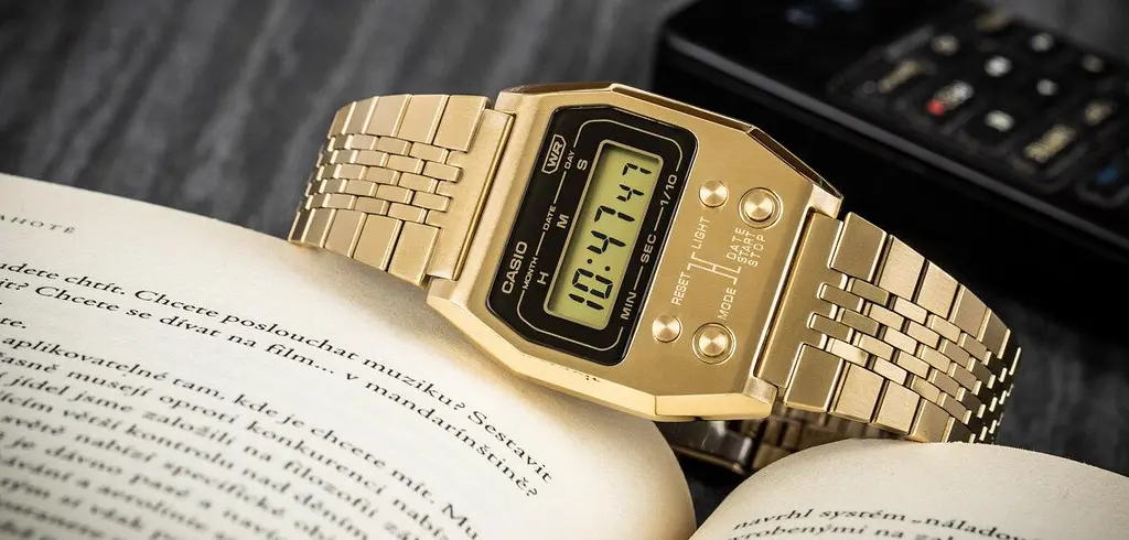 Годинник Casio A1100G-5EF - фото 2