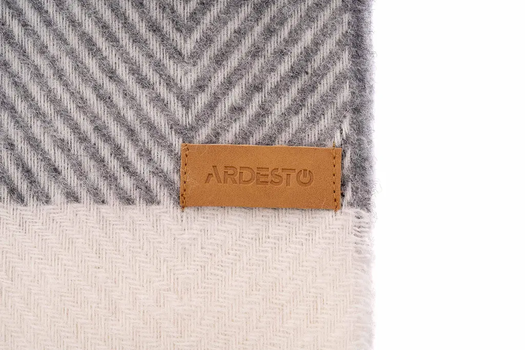 Плед Ardesto Leonardo Bianco 140x200 см 100% шерсть серый (ART0502LB) - фото 4